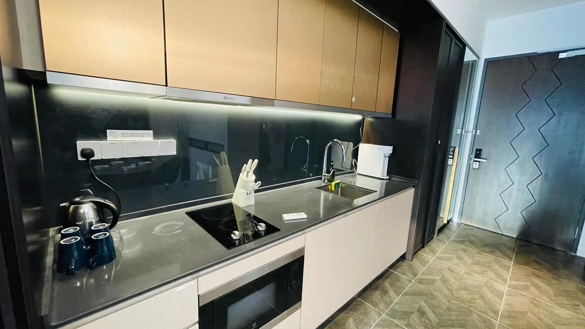 Scarletz Suites Klcc By Gc Luxury Suites Kuala Lumpur